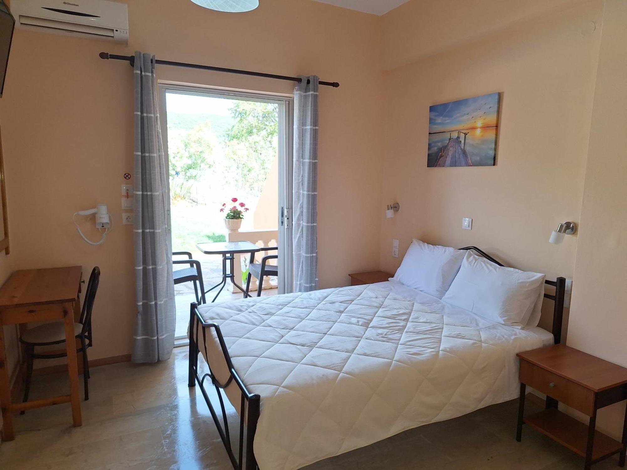 River Studios & Apartments Mesongí Extérieur photo