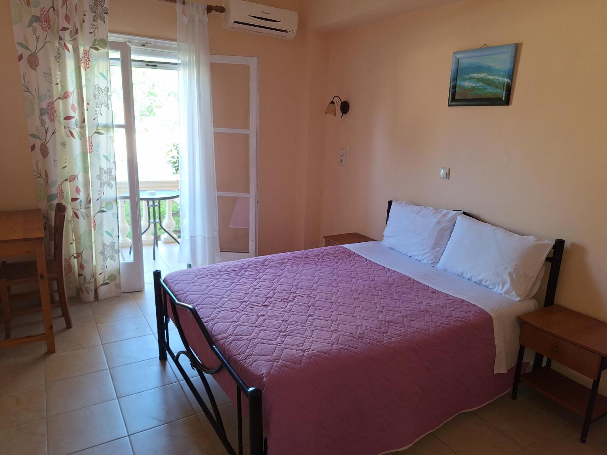 River Studios & Apartments Mesongí Extérieur photo